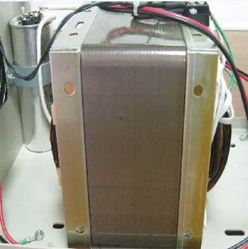 輸入與輸出隔離 輸入與輸出隔離